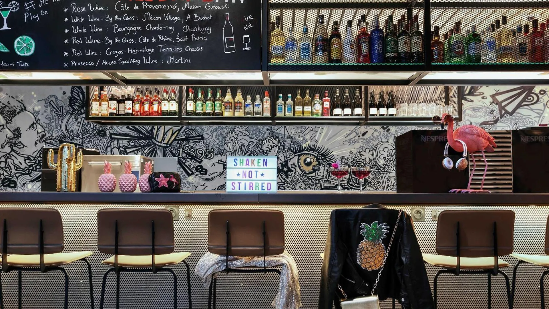 Moxy Lyon Airport Hotel Colombier-Saugnieu Frankrig