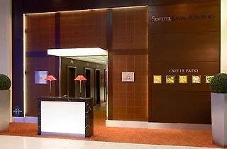 Moxy Lyon Airport Hotel Colombier-Saugnieu