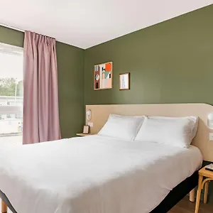2* Otel Greet Geneve Aeroport